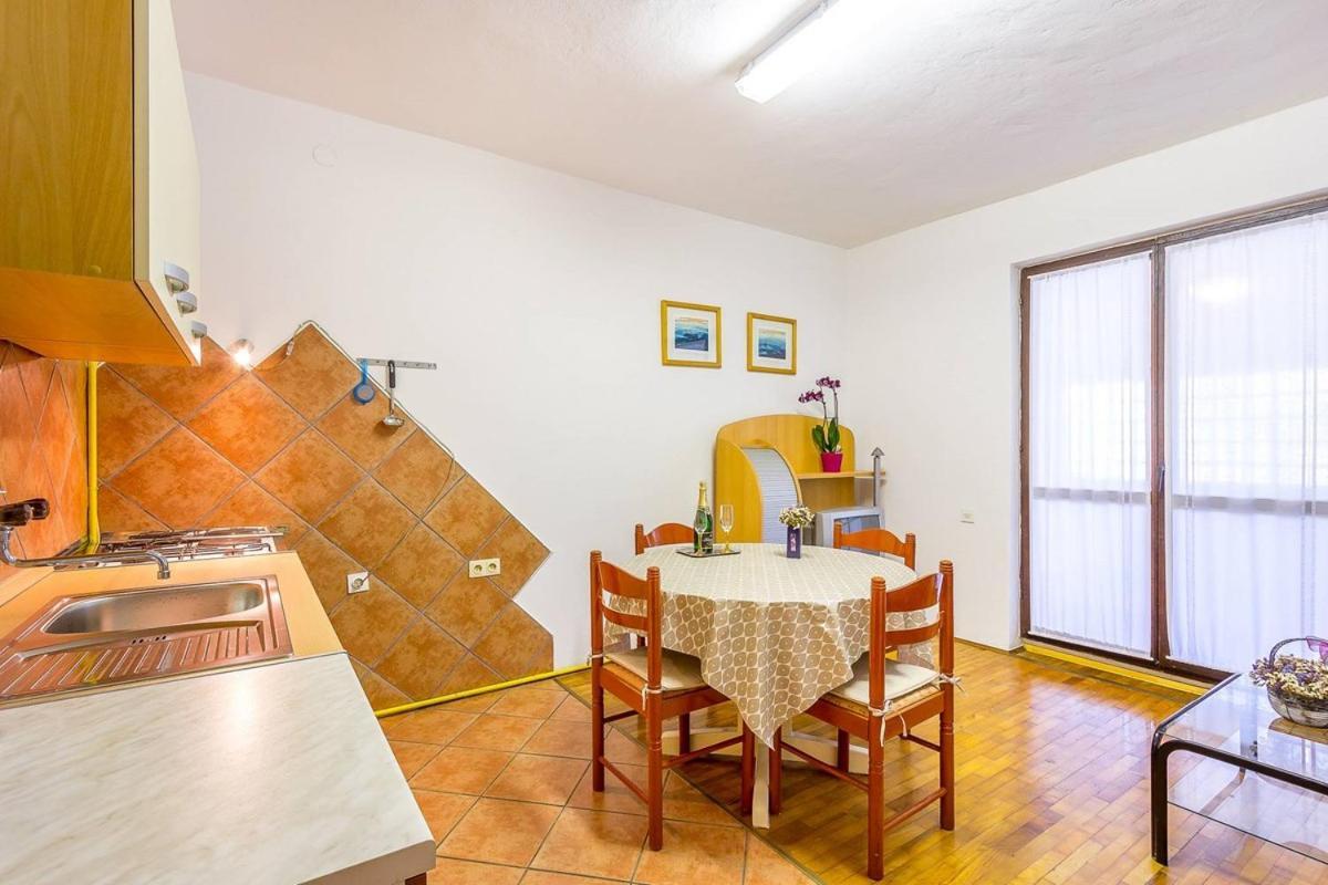 Apartments Dragica Valbandon 外观 照片
