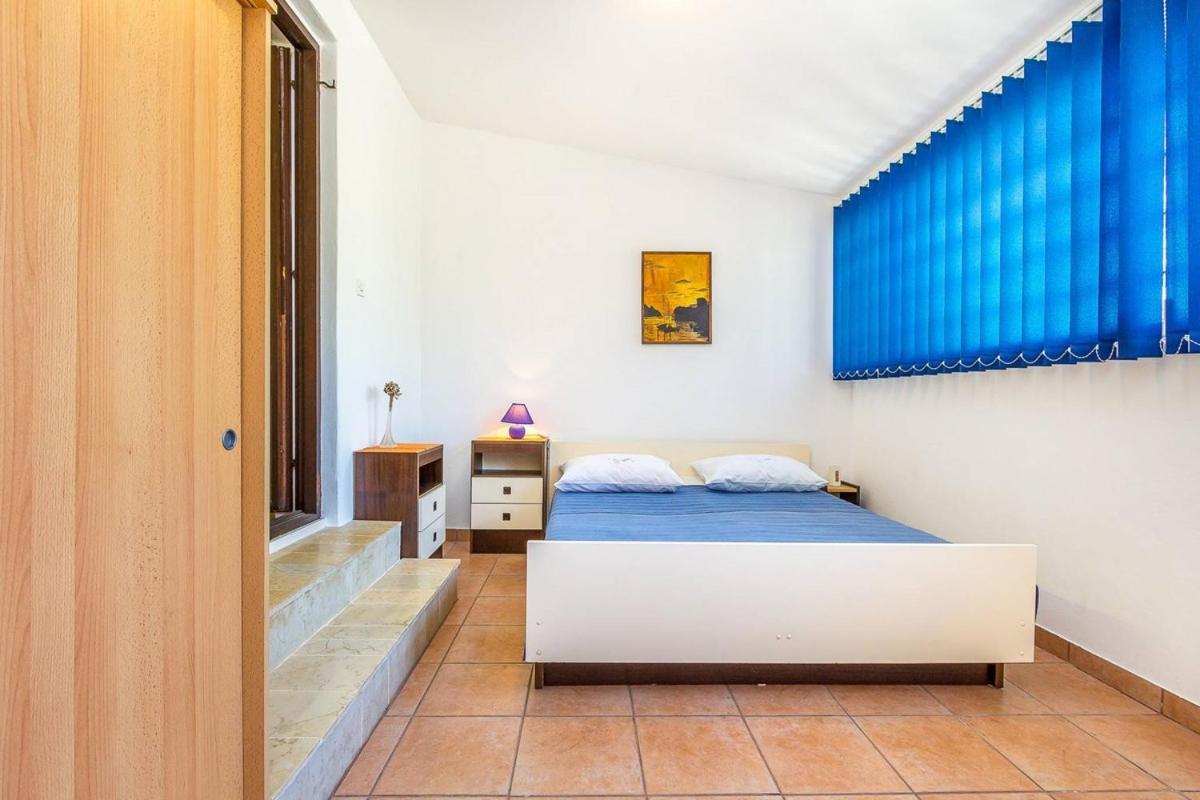 Apartments Dragica Valbandon 外观 照片