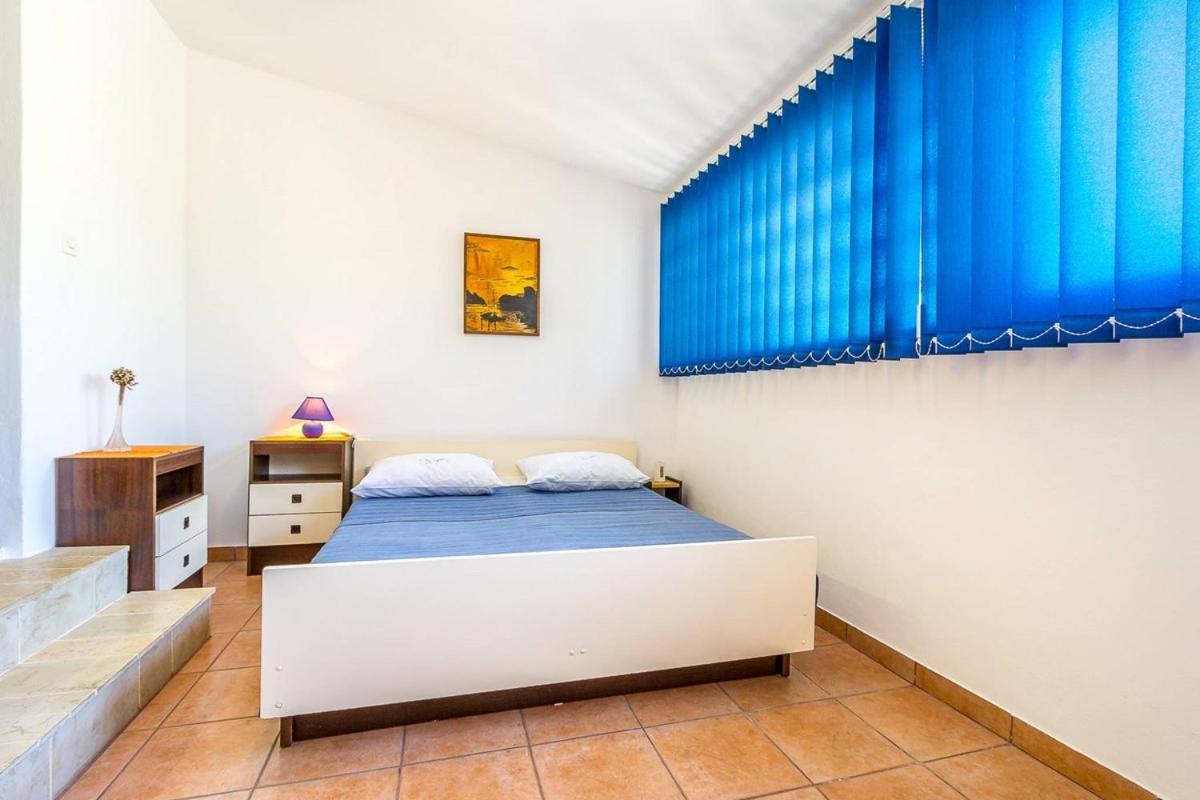 Apartments Dragica Valbandon 外观 照片